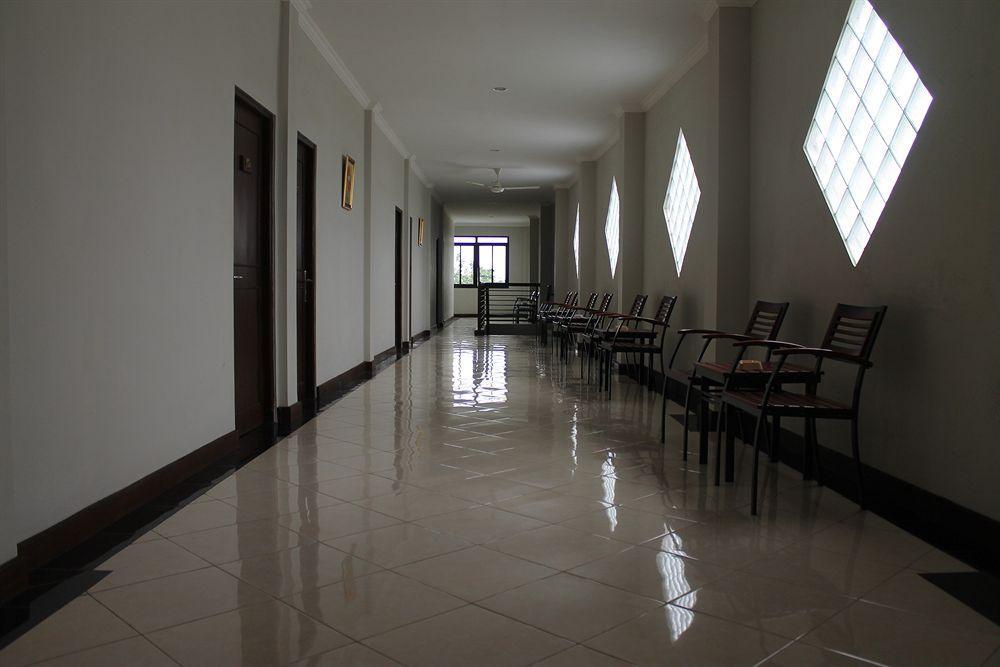 Tasik Jogja Hotel 2*