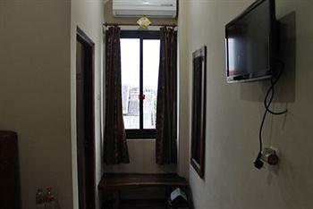 Tasik Jogja Hotel 2*