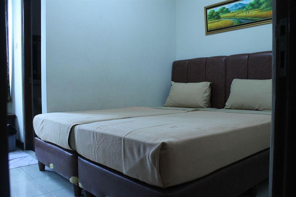 Hotel Tasik Jogja 2*